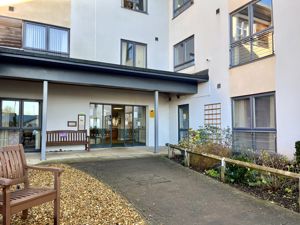 Photo 9- click for photo gallery